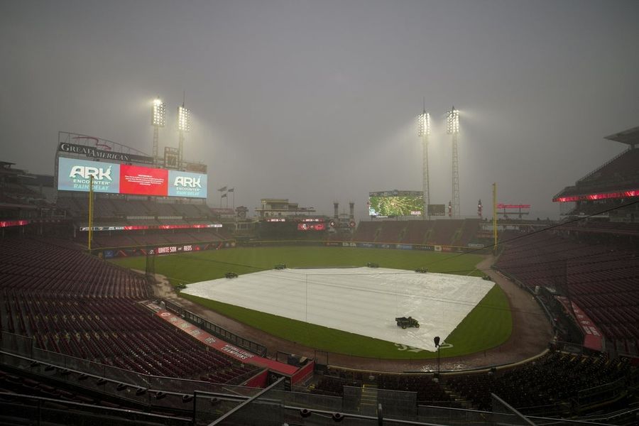 MLB: Chicago White Sox at Cincinnati Reds