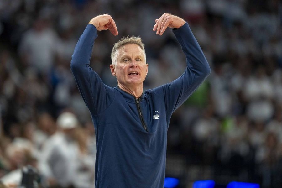 NBA: Playoffs-Golden State Warriors at Minnesota Timberwolves