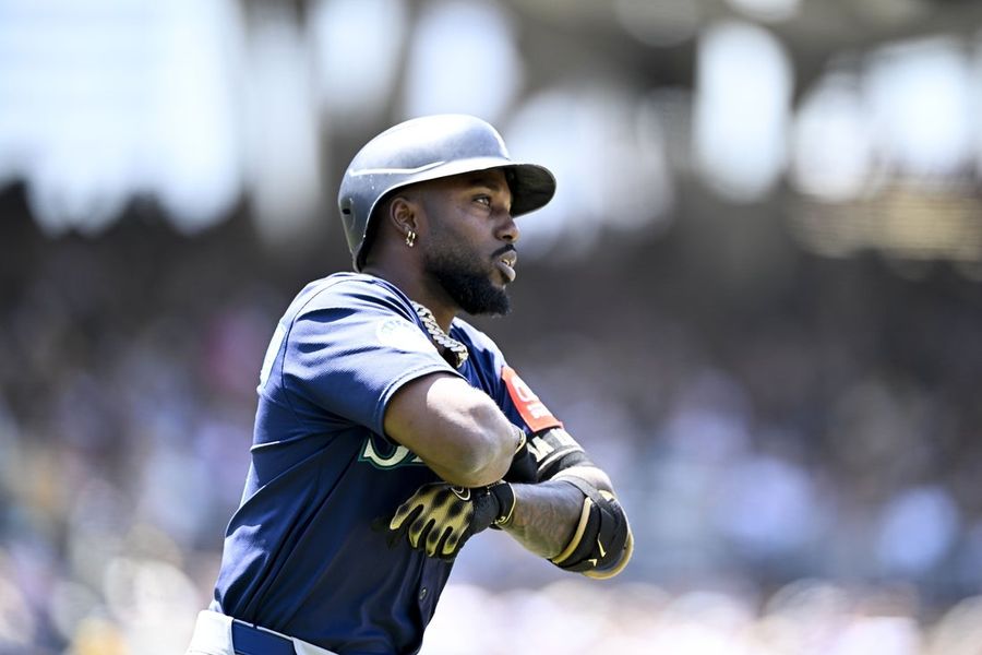 Randy Arozarena, Bryan Woo excel as Mariners finish sweep of Padres