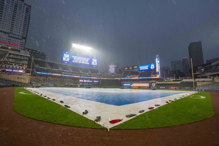 MLB: Cleveland Guardians at Minnesota Twins