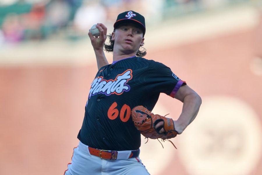Deadspin | Hayden Birdsong looks to lock in permanent spot in Giants' rotation