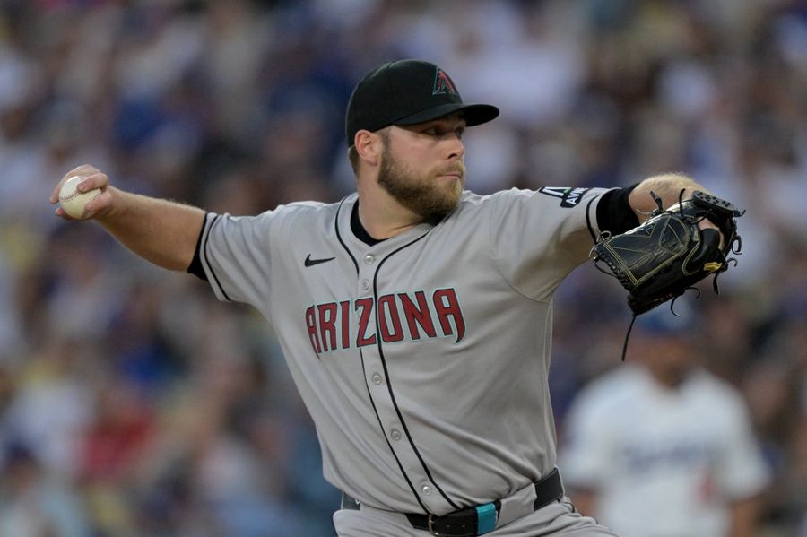 MLB: Arizona Diamondback in Los Angeles Dojers