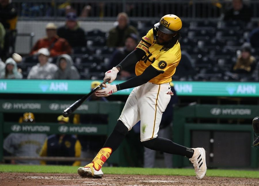 MLB: Milwauki Bruers at Pittsburgh Pirates