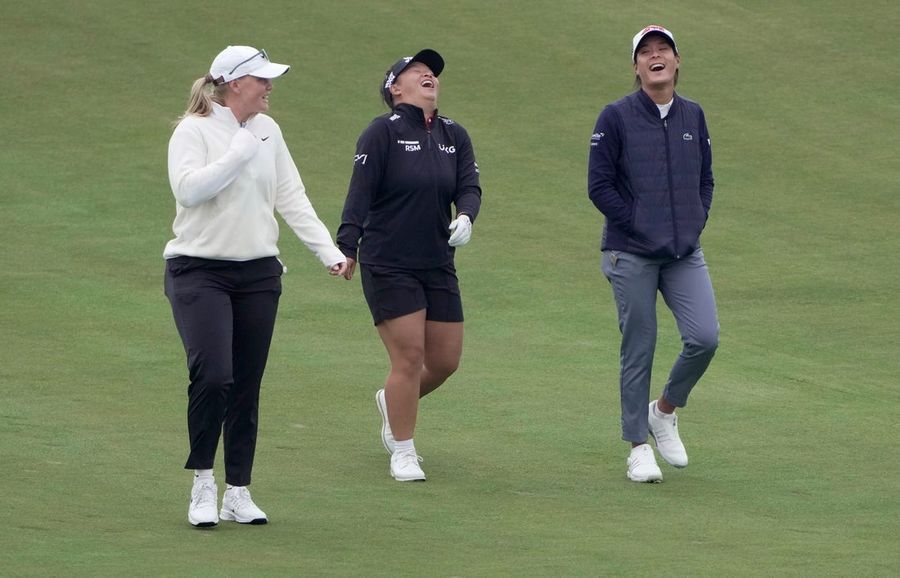 Lauren Coughlin, Jenny Shin seize Scottish Open first-round lead
