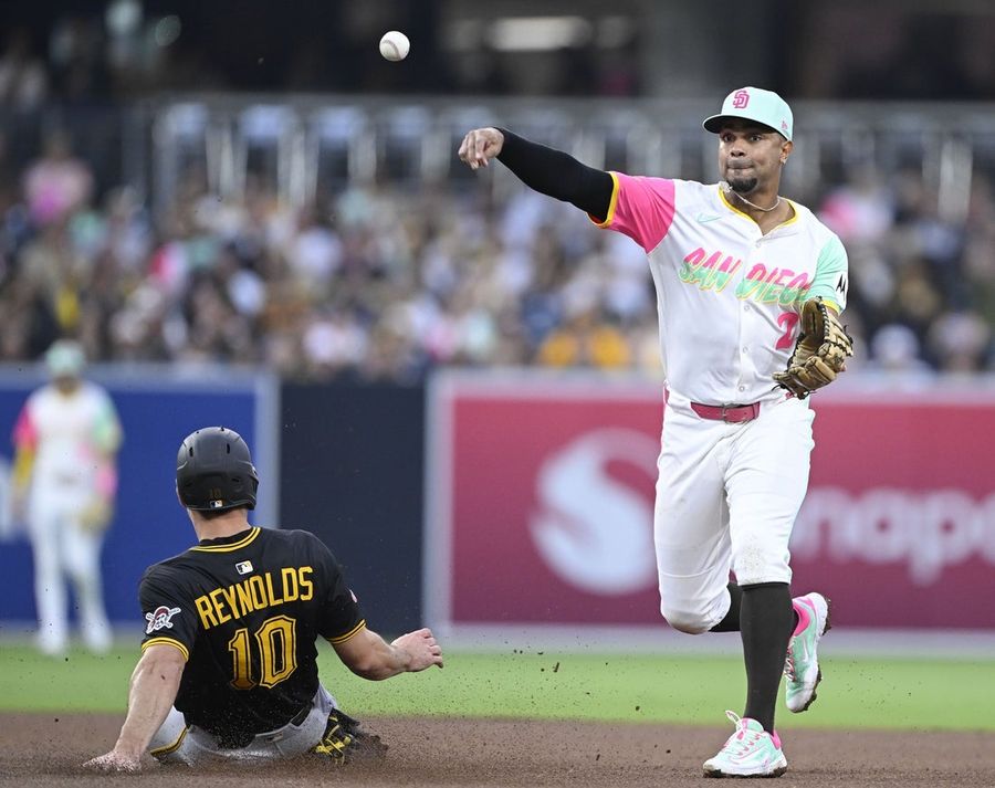 MLB: Pittsburgh Pirates in San Diego Padress