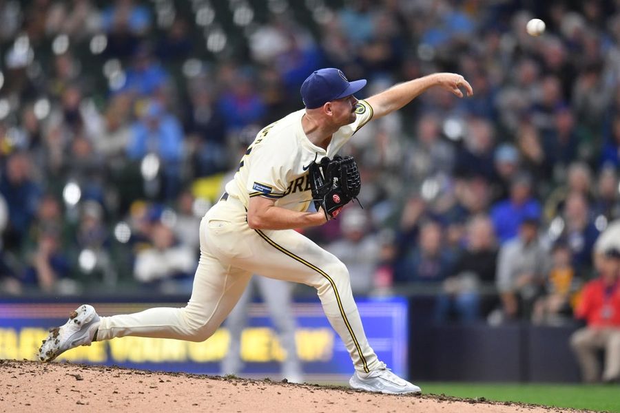 MLB: Boston Red Sox in Milwauki Brucers