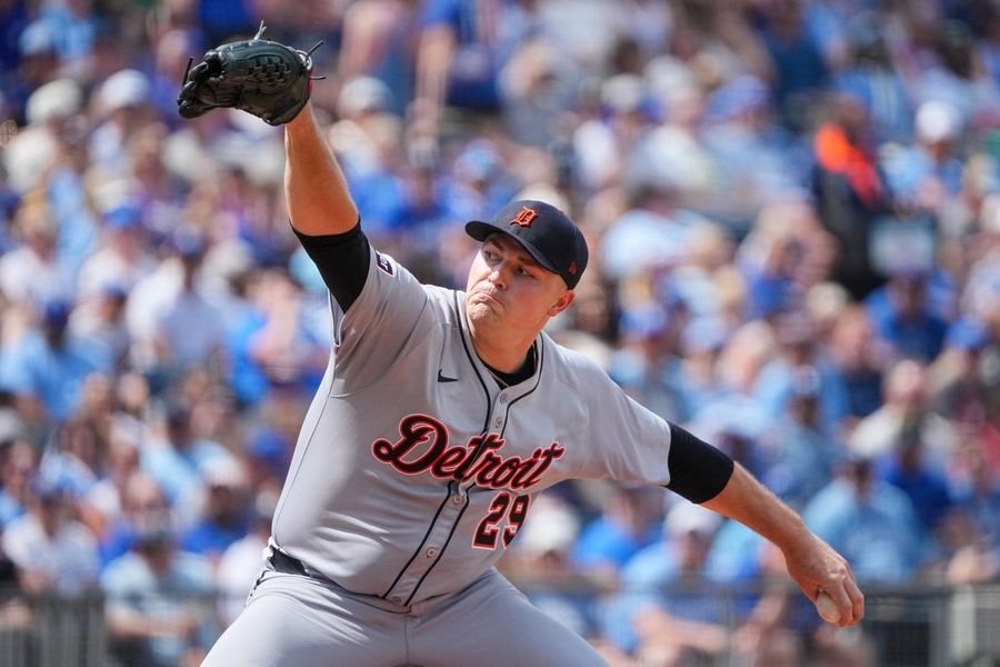 MLB: Detroit Tigers in Census City Royals
