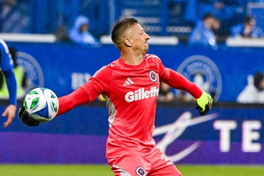 Revolution waive GK Aljaz Ivacic