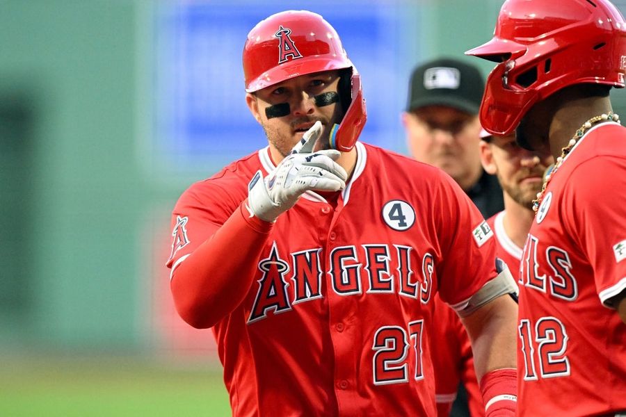 MLB: Los Angeles Angels in Boston Red Sox