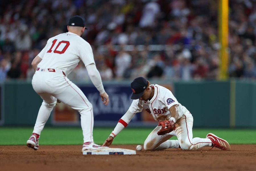 MLB: Los Angeles Angels in Boston Red Sox