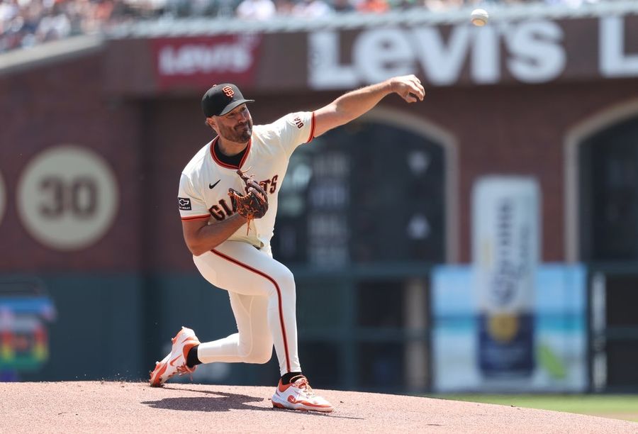 MLB: San Diego Padress among San Francisco giants