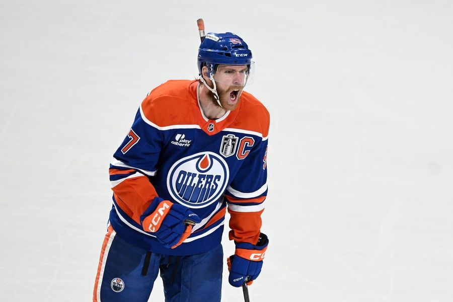 NHL: Stanley Cup Final-Florida Panthers at Edmonton Oilers