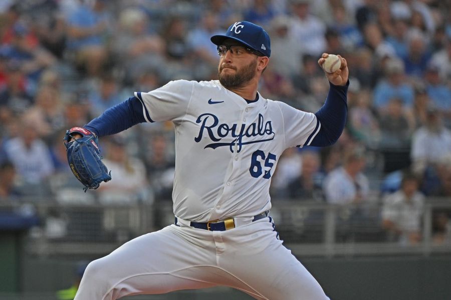 MLB: New York Yankees at Kansas City Royals