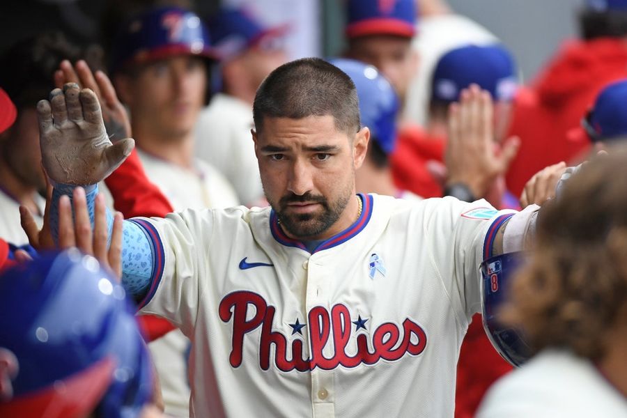 Deadspin | Nick Castellanos blasts grand slam as Phillies crush Blue Jays