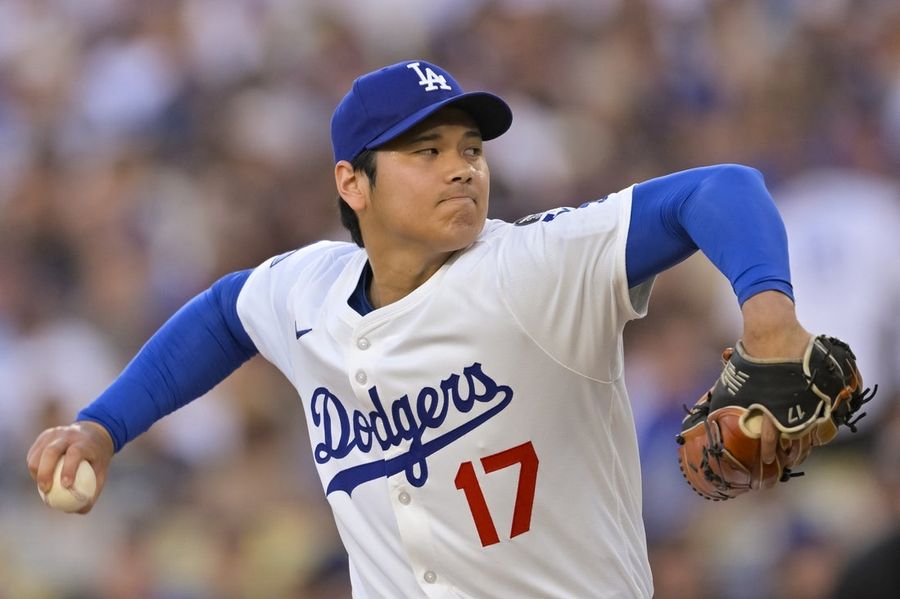 Deadspin | Shohei Ohtani to make second start for Dodgers on Sunday