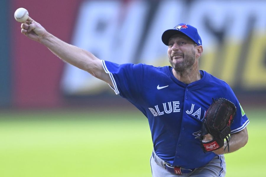 MLB: क्लीवलैंड गार्जियन में टोरंटो ब्लू जैस