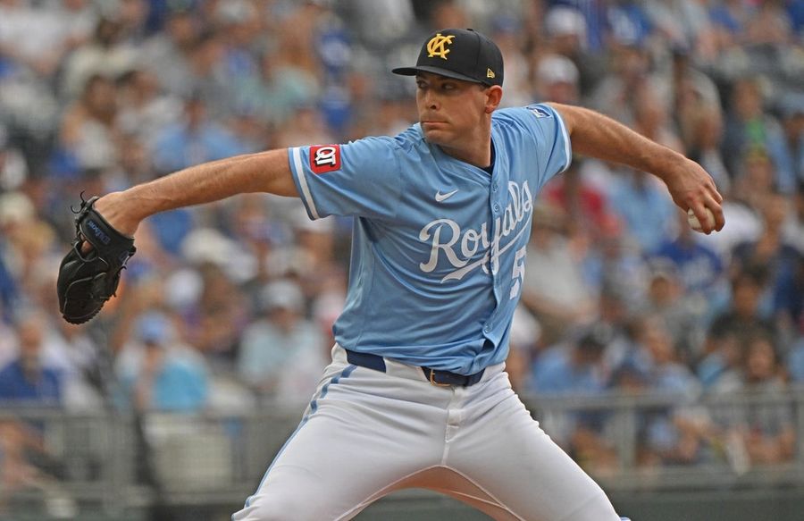 MLB: Los Angeles Dojers at Canasus City Royals
