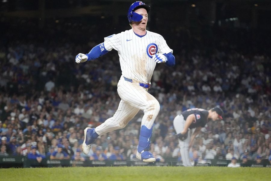 MLB: Cleveland Parents in Chicago Cub