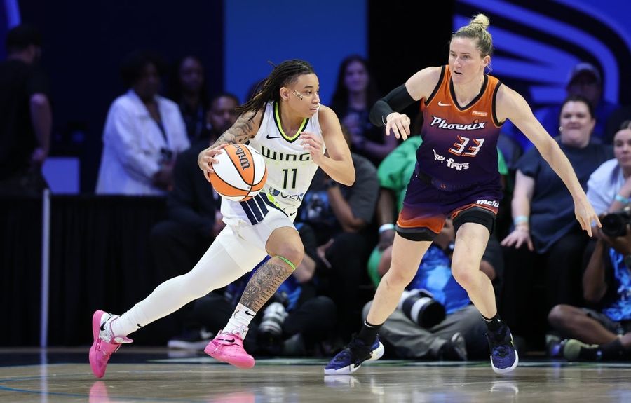 WNBA: Phoenix Mercury at Dallas Wings