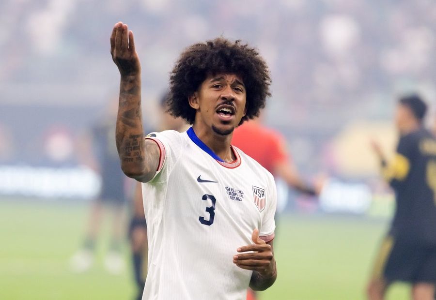Soccer: Concacaf Gold Cup-Final-Mexico at USA