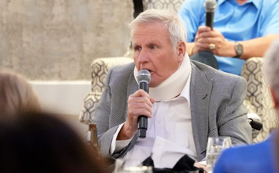 Former P Tommy John in hospice care, pens farewell letter
