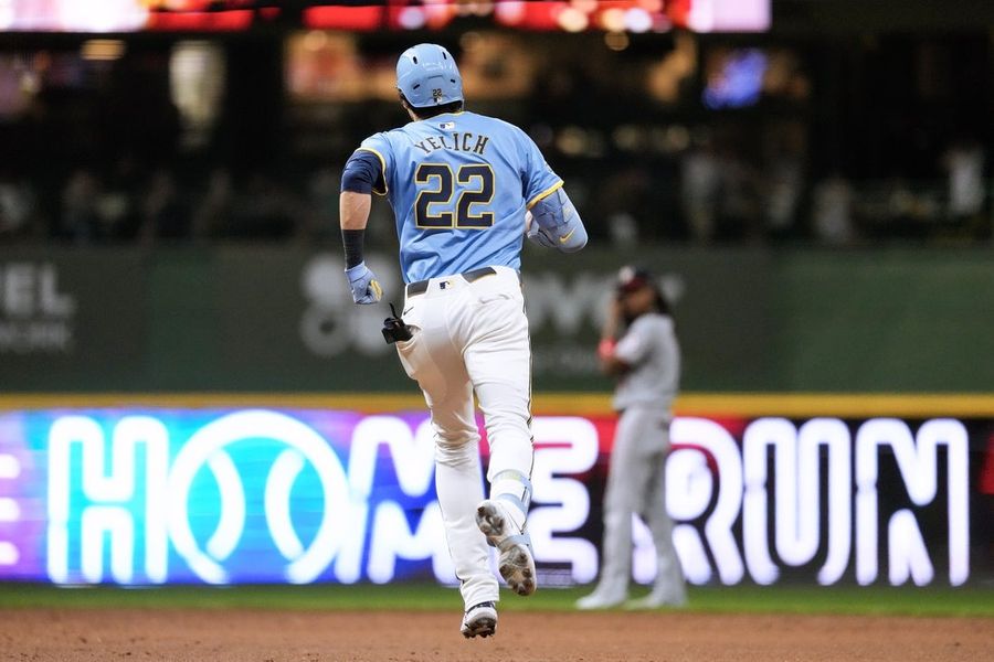 MLB: Washington National in Milwauki Bruers
