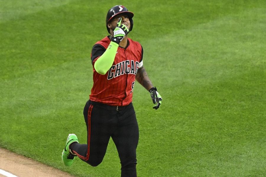 MLB: Cleveland Guardians at Chicago White Sox