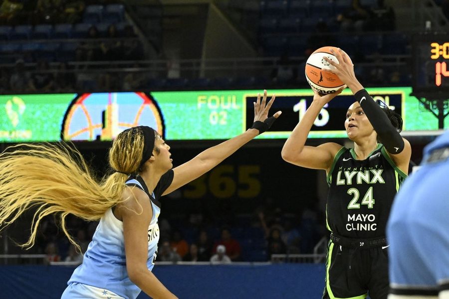 WNBA: Minnesota Lynx at Chicago Sky