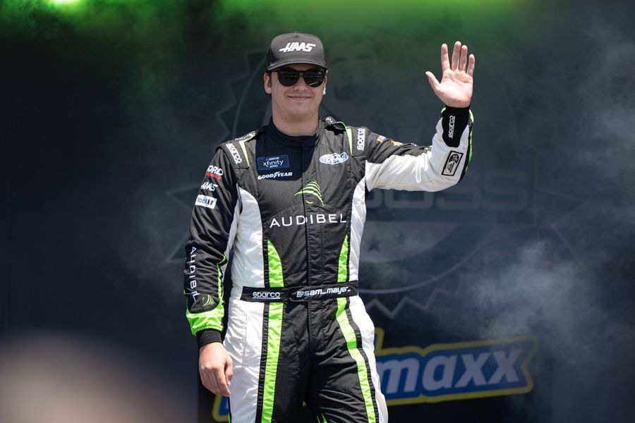 Sam Mayer snaps Connor Zilisch's streak with Iowa victory
