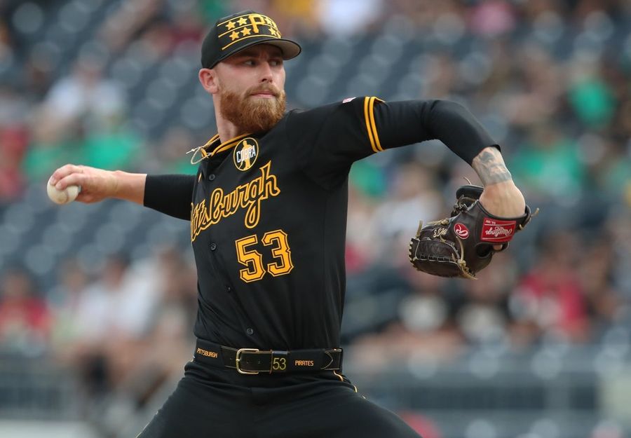 D-backs throw one-hitter but need 11 innings to edge Pirates