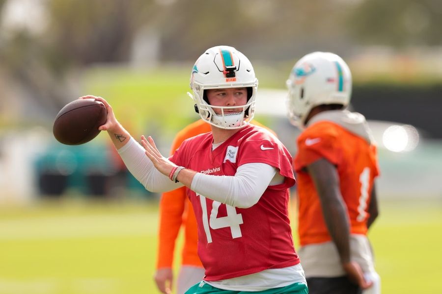 Dolphins rave about pick No. 231, QB Quinn Ewers