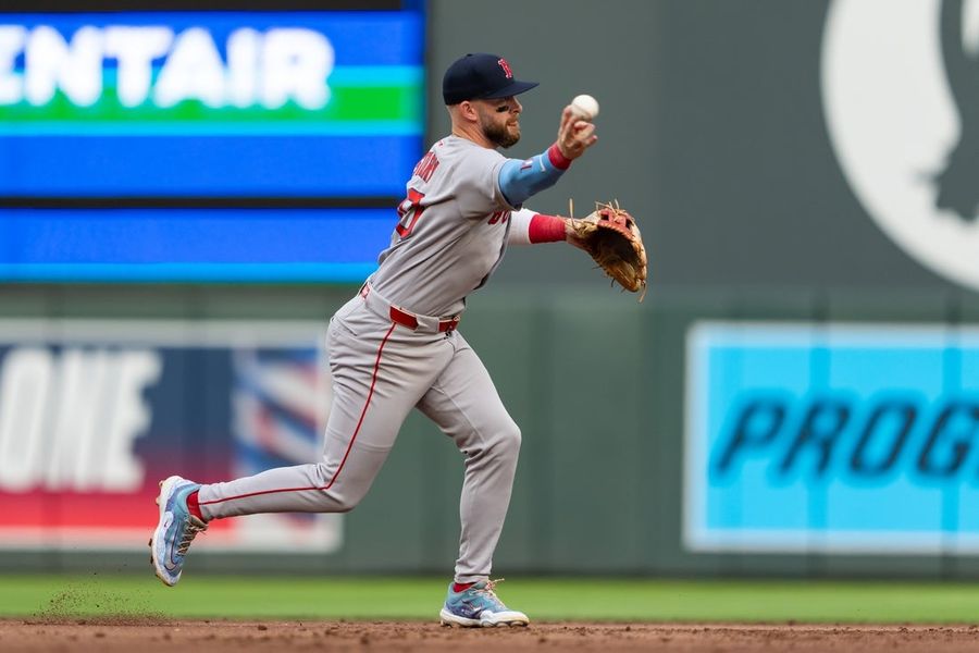 Trevor Story drives in three as Red Sox even series in Minnesota 