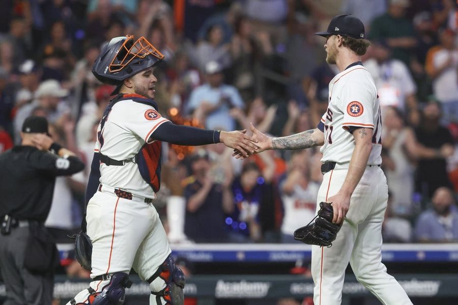 Fresh off halting skid, Astros chase series victory vs. Nationals    