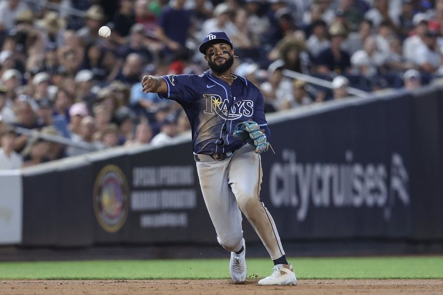 Yankees newcomer Ryan McMahon drives home game-winner in 11th