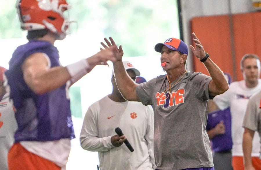 ACC Primer: Can Miami -- or Georgia Tech -- catch Clemson?