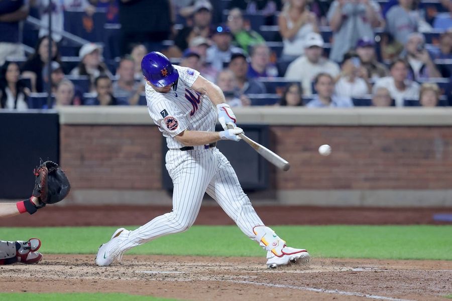 MLB: Cleveland Guardians at New York Mets