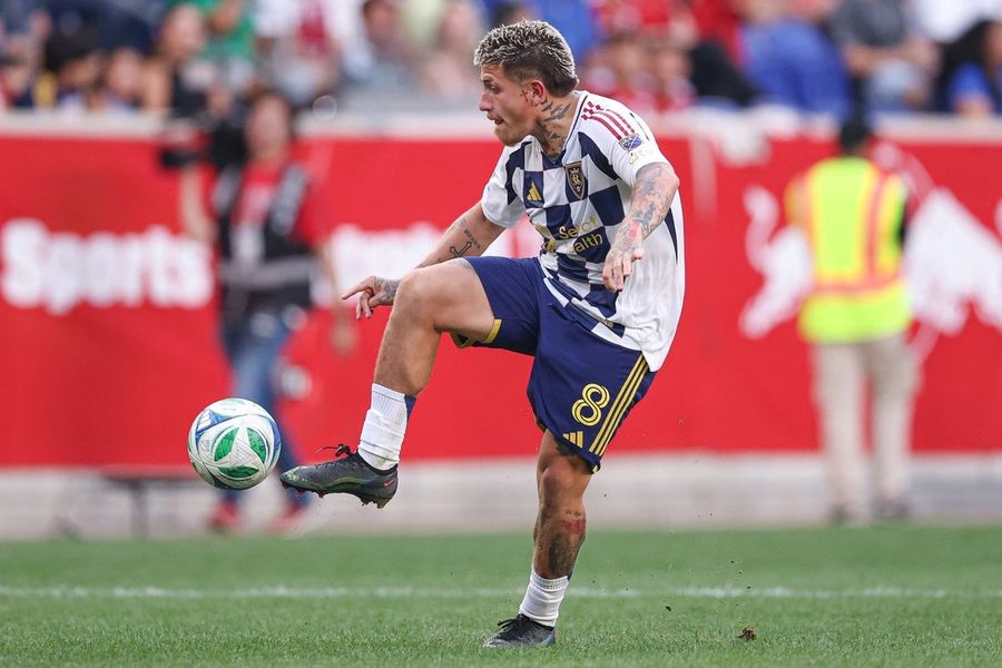 Minnesota United acquire M Peter Stroud from Red Bulls