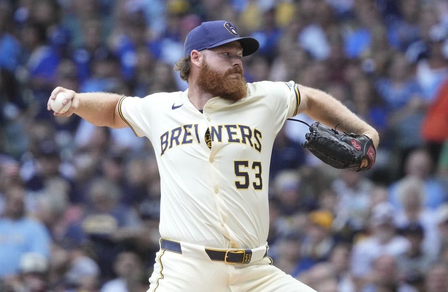Brandon Woodruff, Brewers bid to bounce back vs. D-backs