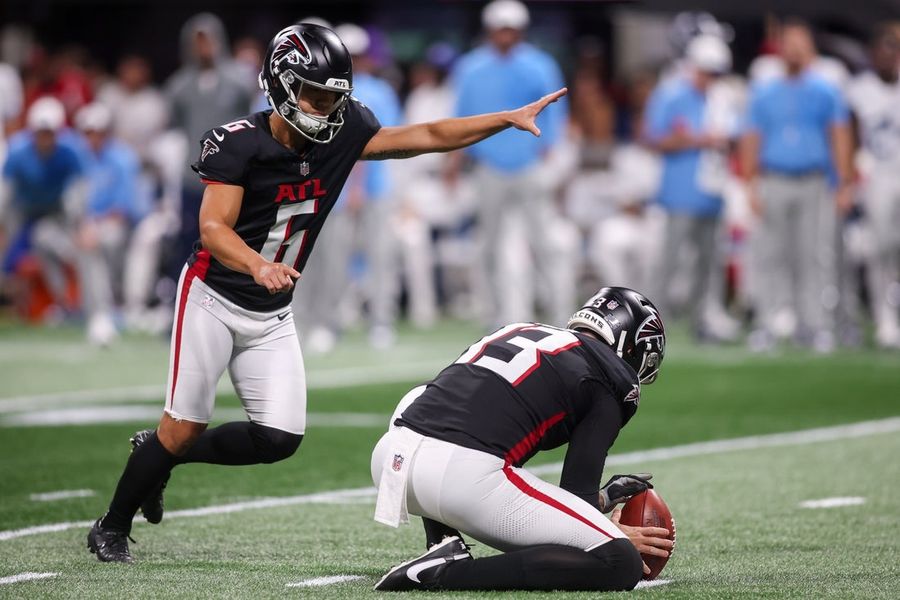 Giants to add ex-Falcons K Younghoe Koo 