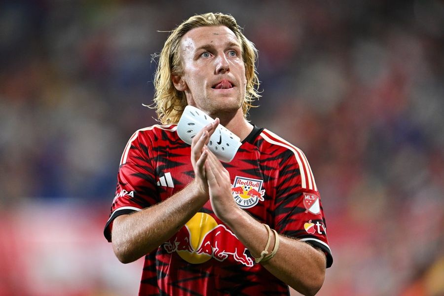 Red Bulls host Crew, have sights set on extending playoff streak 