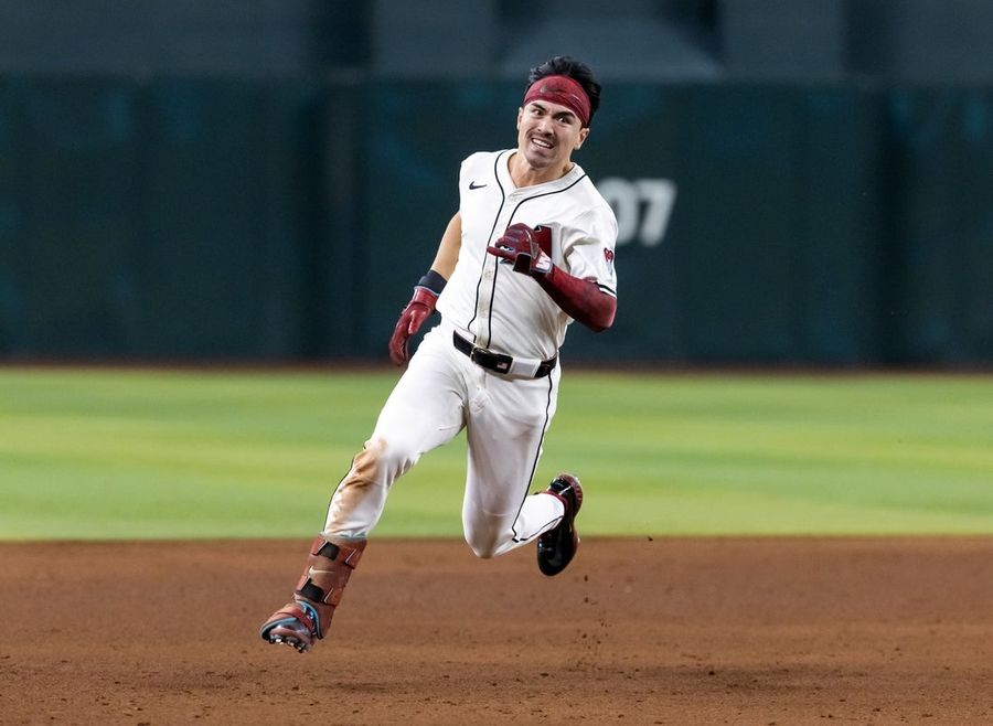 Lourdes Gurriel Jr., Corbin Carroll lead D-backs past Guardians