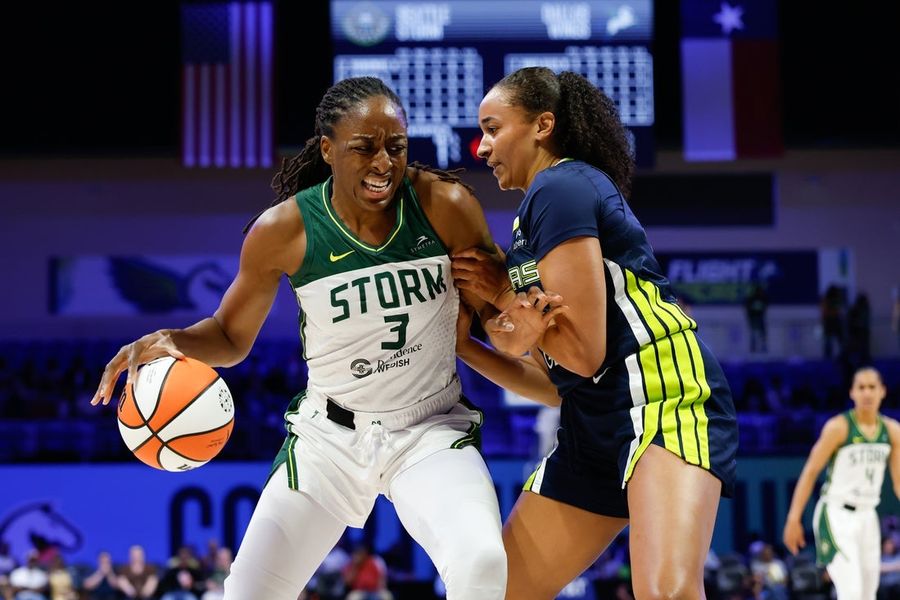 WNBA: Seattle Storm at Dallas Wings