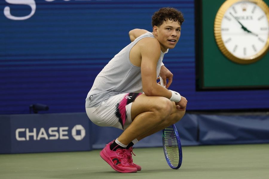 No. 6 seed Ben Shelton (shoulder) retires from U.S. Open third round