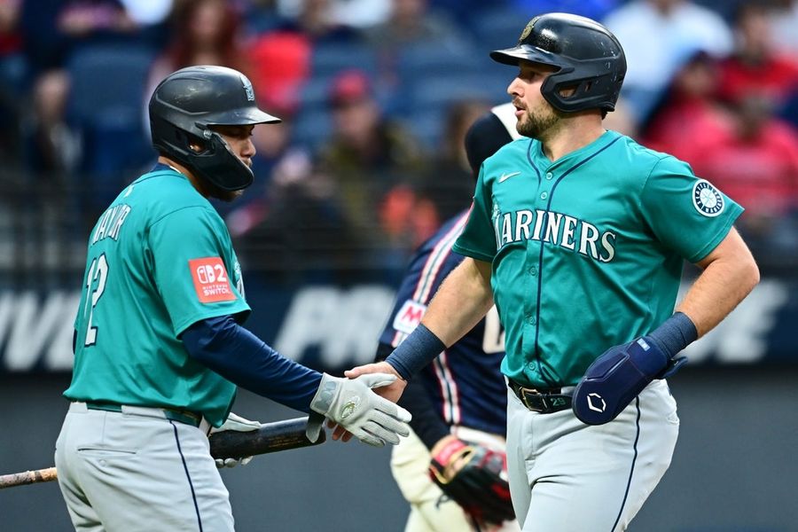 Mariners tentam ampliar a vantagem dos wild cards e evitar a varredura contra os Guardians