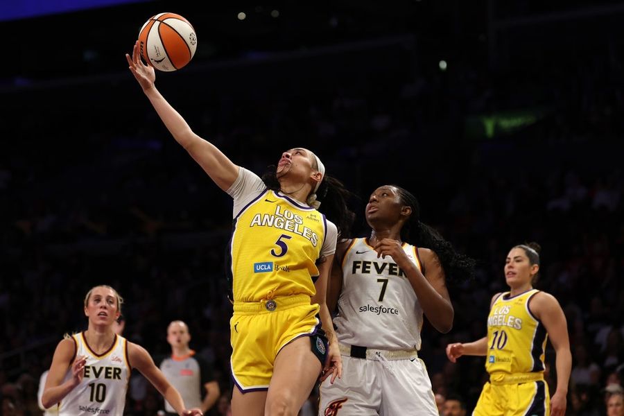 Con la mirada puesta en los playoffs, las Sparks reciben a las Mystics en decadencia