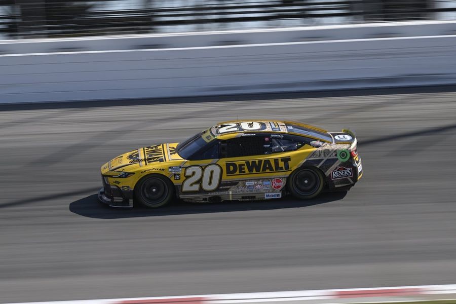 NASCAR: NASCAR Cup Series Race at WWTR