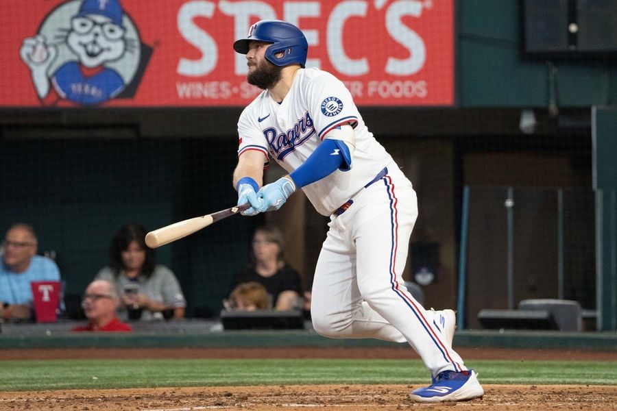 Deadspin | Jake Burger’s 2 HRs back Merrill Kelly as Rangers sweep past Brewers