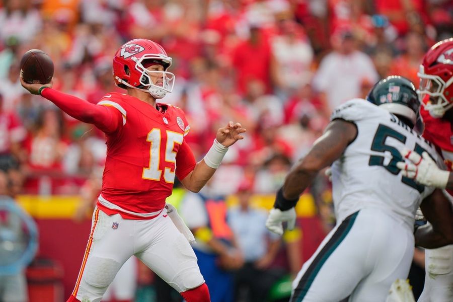 NFL: Philadelphia Eagles at Kansas City Chiefs