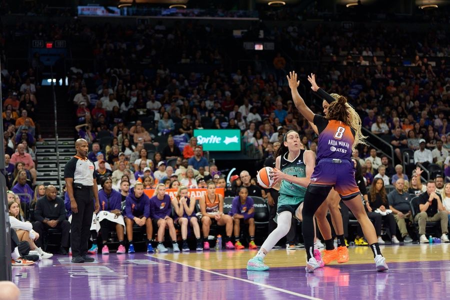 WNBA: Playoffs-New York Liberty at Phoenix Mercury