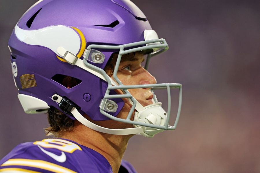 NFL: Atlanta Falcons at Minnesota Vikings